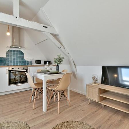 Residence Jean Hardy - Hyper Centre, Parking Gratuit, Wifi, Clim, Gare Valenciennes Zewnętrze zdjęcie
